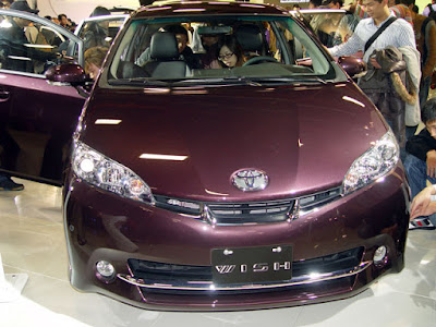 [Event] 2010台北車展現場記實：Porsche、Luxgen、Nissan、Toyota、Nissan…和其他遺珠篇 - 阿祥的網路筆記本