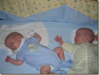 boys in crib