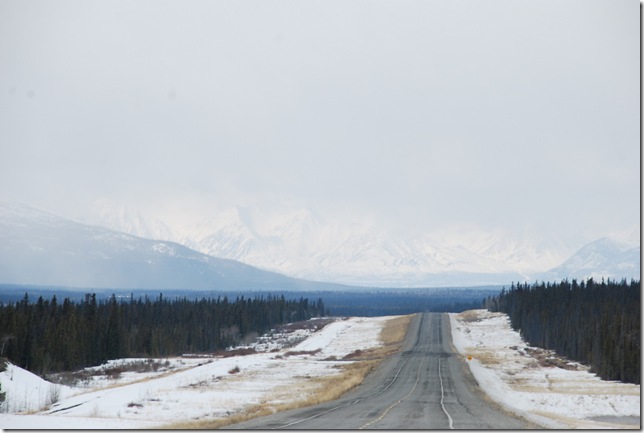 04-24-09  B Alaskan Highway - Yukon 031