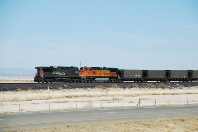 [02-25-11 XTravel I-10 Across New Mexico 022[3].jpg]