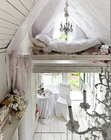 [On Location A Tiny Victorian Cottage - Slide Show - NYTimes_com - Google Chrome 6242010 112038 PM_bmp[3].jpg]