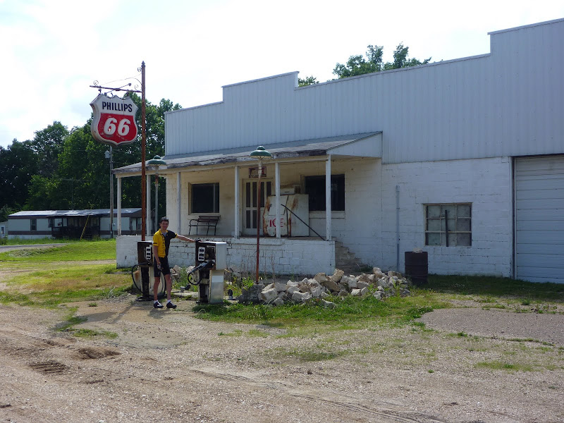 JakeTransAmerica Day 11 Cherokee Pass, MO to Ellington, MO 54 miles