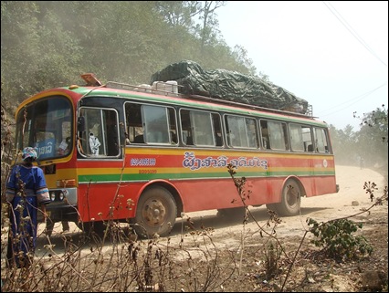 Autobús a Phongsali