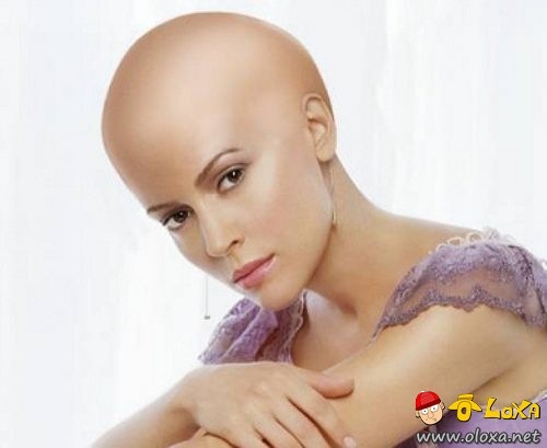 [celebrities-photoshopped-bald-18[2].jpg]