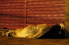 Moradores de rua são vítimas em potencial das altas temperaturas - Luiz Armando Vaz