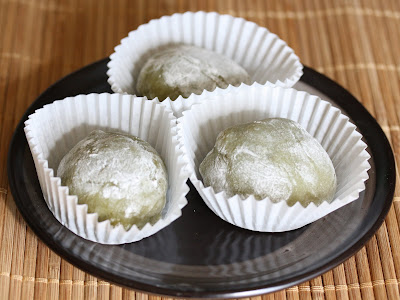 photo of three Matcha Green Tea Mochi on a plate