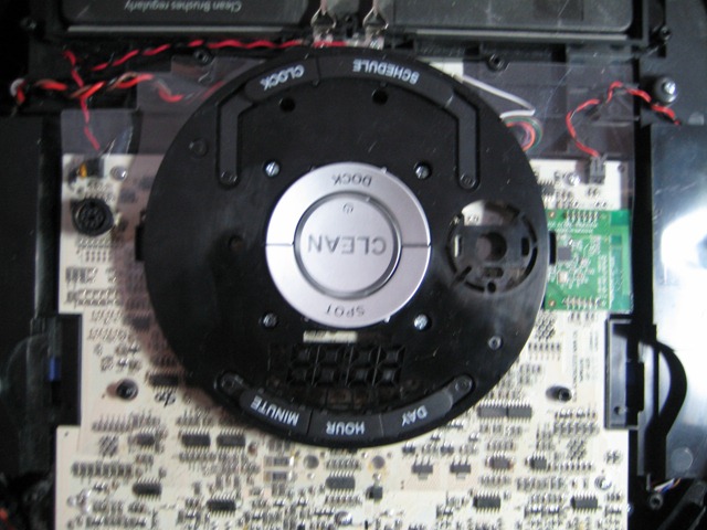 [2009-04-07 Roomba Articulating Arm Optical Sesnsor Set Replacement 011[2].jpg]