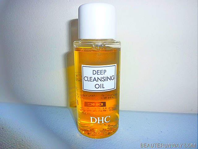 [DHC Deep Cleansing Oil.jpg]