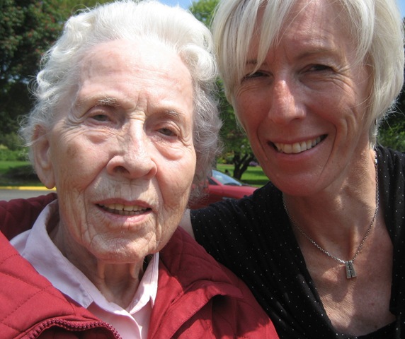 [Mom and I in Beacon Hill Park[12].jpg]