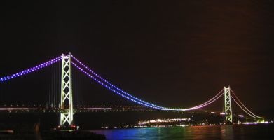 [Akashikaikyo_bridge_night_shot_small[1].jpg]