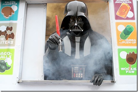 darth-vader-lightsaber-popsicles