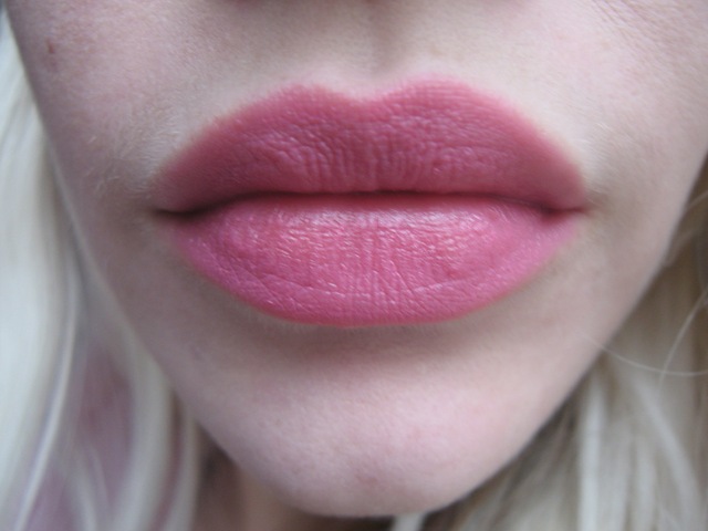 [makeup lips 072[2].jpg]