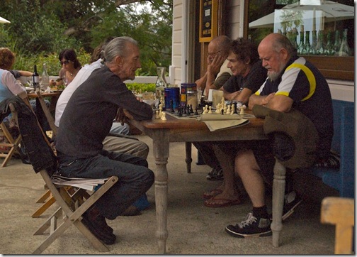 20090329-13-30-30-bellingen--the-chess-players