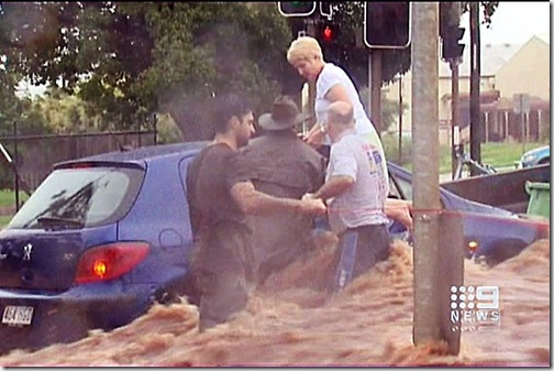 237188-toowoomba-flooding 11