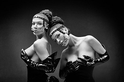 Kaliningradda etuk ayollar bilan yashirin kamerali jinsiy aloqa