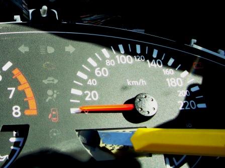 Speed Limit Warning Light Removal - GCC spec - Second Generation Nissan