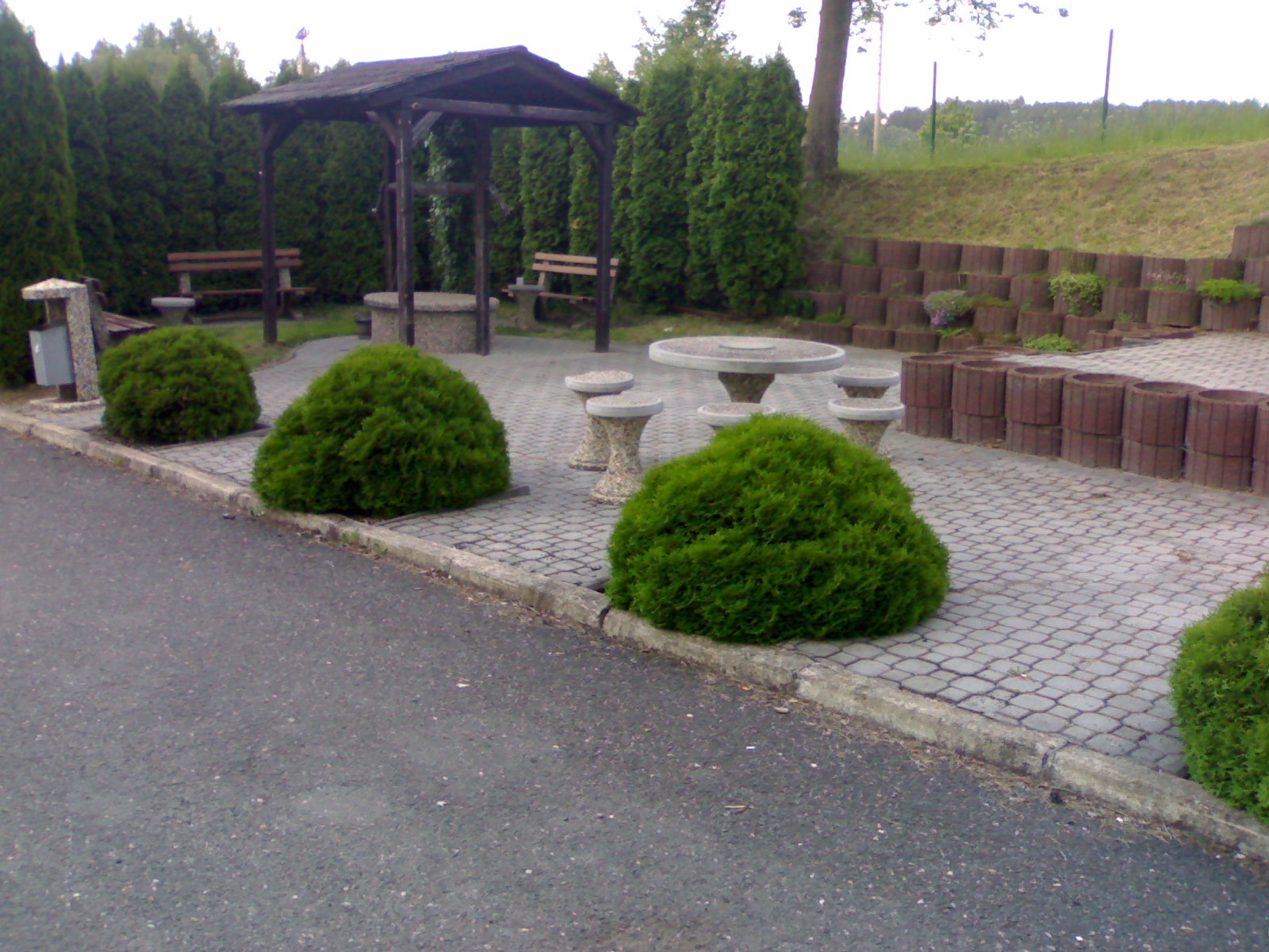 [200520091053[2].jpg]