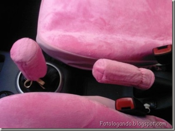 O carro Hello Kitty (4)