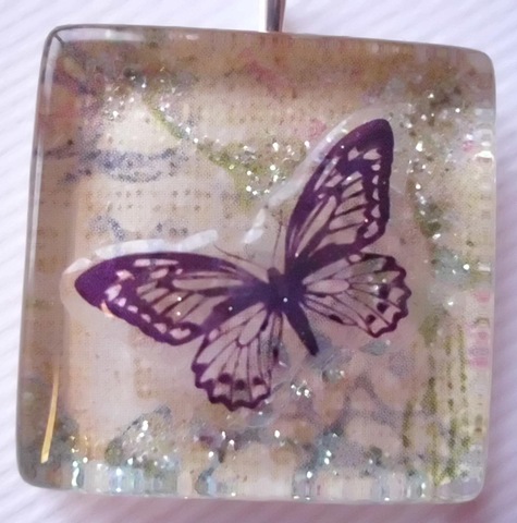 [Butterfly glass tile pendant[4].jpg]