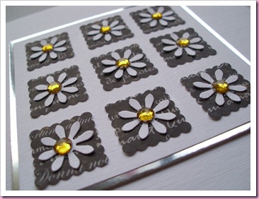 Daisy card side view