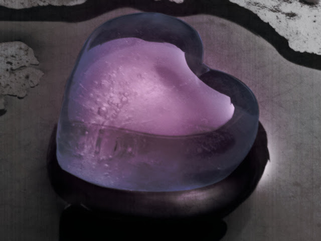 cold_heart_by_XuN33L.jpg