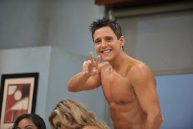 Venezuelan actor and professional ab-flasher Alejandro Chabán
