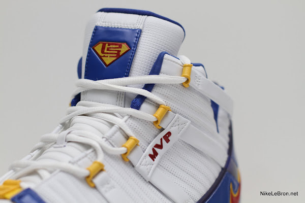lebron james superman shoes