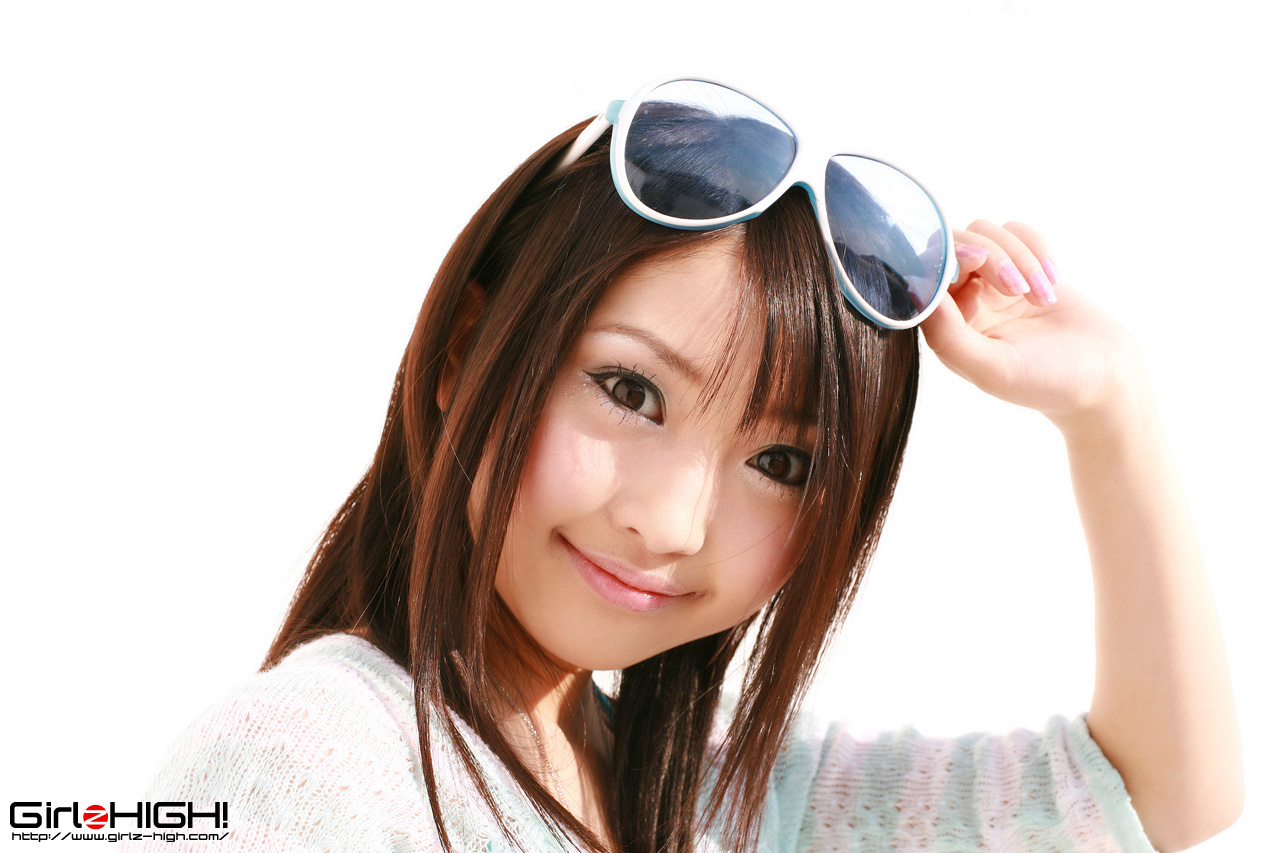[gh_yoshiko-s032.jpg]