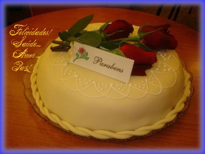 BoloAniversario1-full%3Binit_.jpg