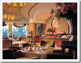 Shangri-la_Hotel_Singapore-Rose-Veranda