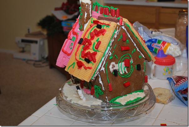 Gingerbread House 018