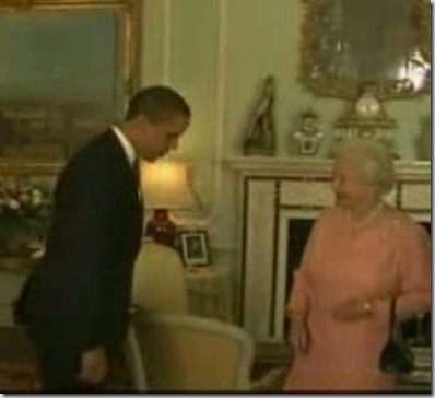 obama-bowing-to-queen