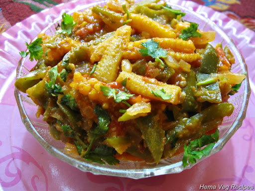 Baby Corn Capsicum Curry