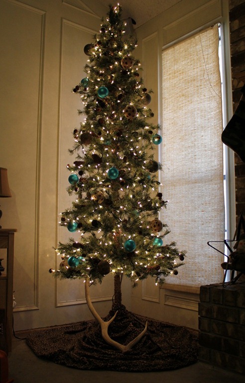 [Christmas-Tree1[1].jpg]