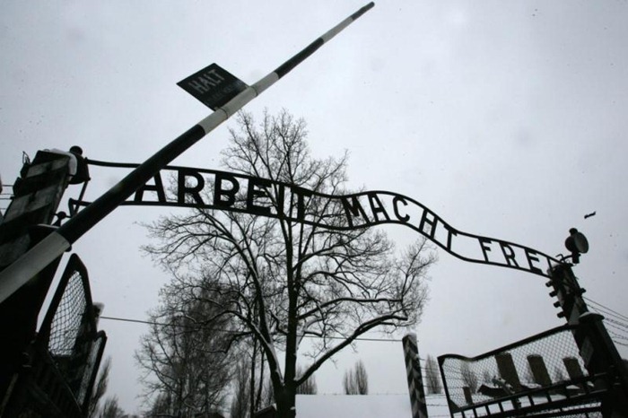 Auschwitz (11)