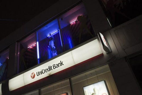 bank-strippers (10)