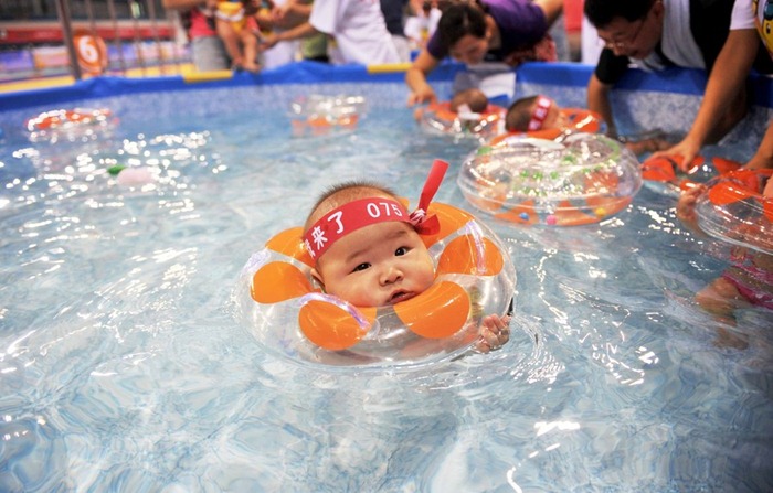 swimming-babies-china (1)