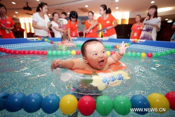 swimming-babies-china (1)