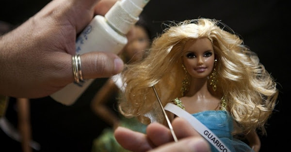 barbie doll beauty parlour