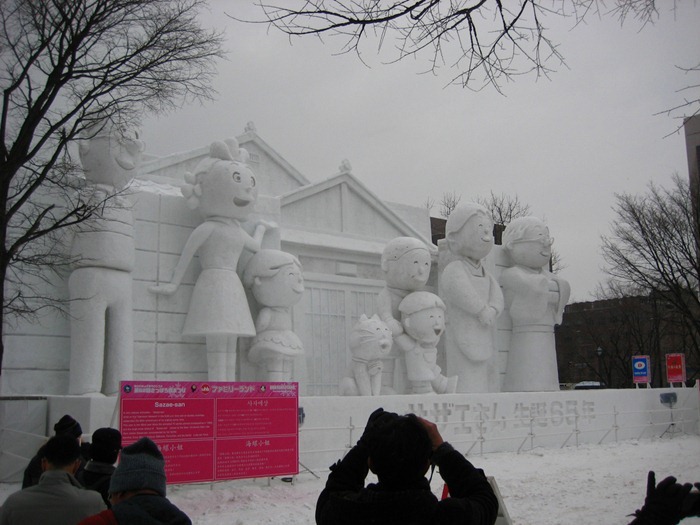 snow-festival-japan17