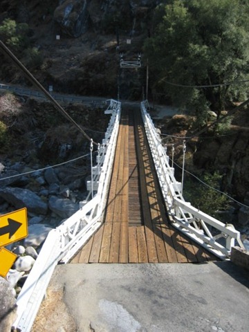 [mosquito suspension bridge 2[2].jpg]