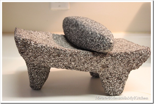 Metate | Mexican Cooking Utensils