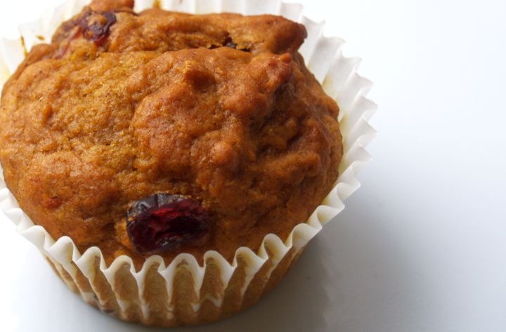 [pumpkin cranberry muffins[6].jpg]