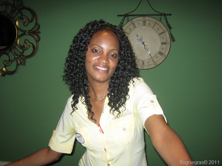 [african girls (1)[7].jpg]