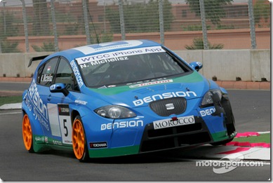 30.04.2010 Marrakech, Morocco, Norbert Michelisz (HUN), Zengö-Dension Team, SEAT Leon 2.0 TDI - WTCC, Marrakech, Morocco, Rd. 05-06 - www.xpb.cc, EMail: info@xpb.cc - copy of publication required for printed pictures. Every used picture is fee-liable. © Copyright: Photo4 / xpb.cc - LEGAL NOTICE: THIS PICTURE IS NOT FOR ITALY