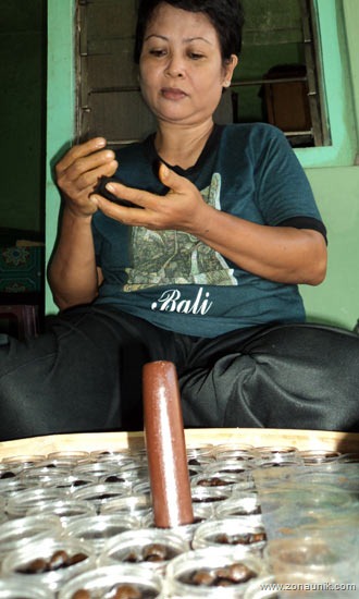 [jamu-3[3].jpg]