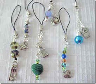 group_cellphone_charms