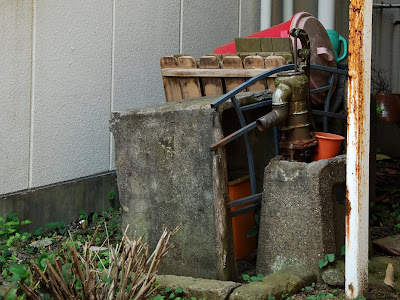 井戸のある家 326389