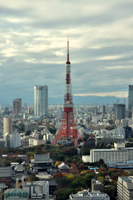 クリスマス色の展望台から東京タワーを眺める 浜松町散歩 その4 とくとみぶろぐ