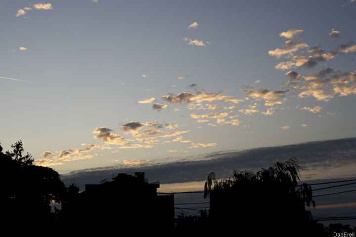 Ciel de matin après la canicule